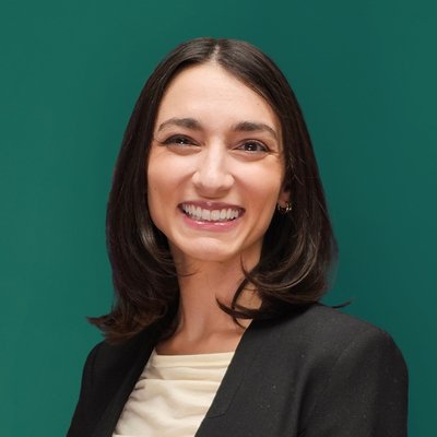 Julia Ambrosino, a Social Media Manager at Hummingbird Marketing Services